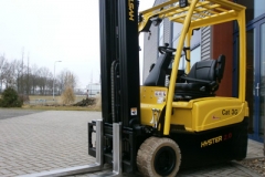 hyster_2